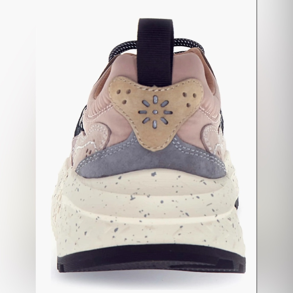 NWT Flower Mountain Solin Sneaker in Grey-Dove and Purple - Picture 6 of 16